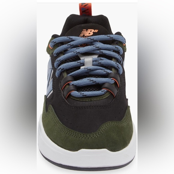 New balance
808 skate
Thiago lemos 
Brand new - Picture 13 of 13